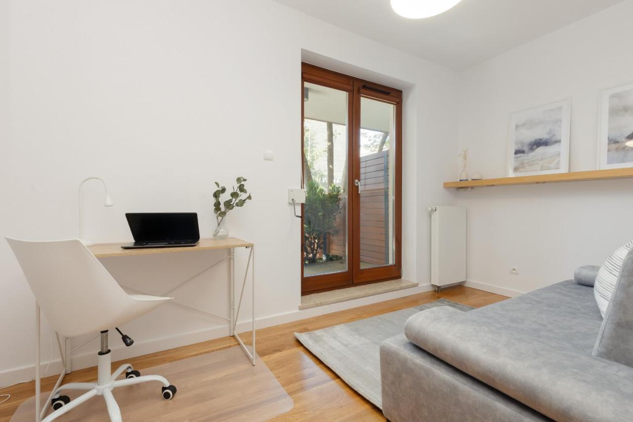 Old Mokotow Spacious Two-Bedroom Apartment By Noclegi Renters Warszawa Zewnętrze zdjęcie
