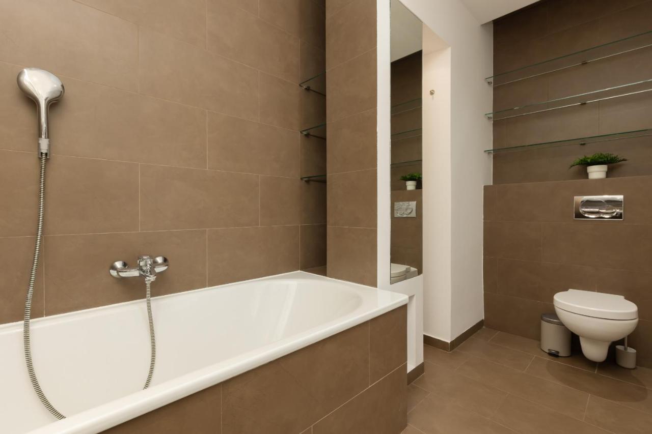 Old Mokotow Spacious Two-Bedroom Apartment By Noclegi Renters Warszawa Zewnętrze zdjęcie